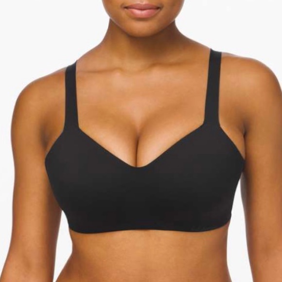NWT LULULEMON 34B Black Hold True Bra